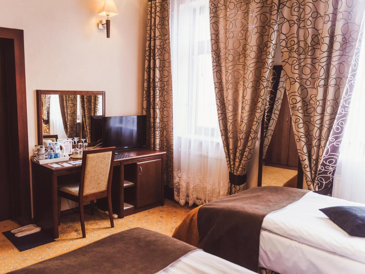 Hotel Osjann เบียวา พอดลาสกา ภายนอก รูปภาพ